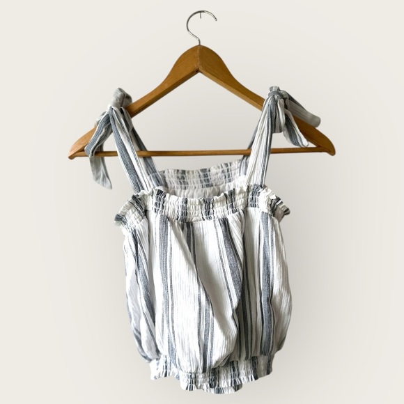 Universal Thread Linen Striped Bubble Crop Tank Top, Tie Straps Blue & White - Picture 8 of 11